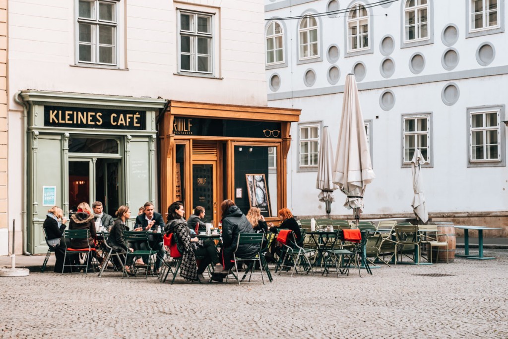 Kleines-Cafe-Franziskanerplatz-1